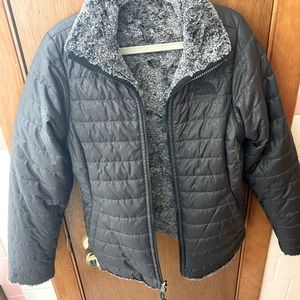 Girls medium 10/12 North Face Mossbud reversible jacket.